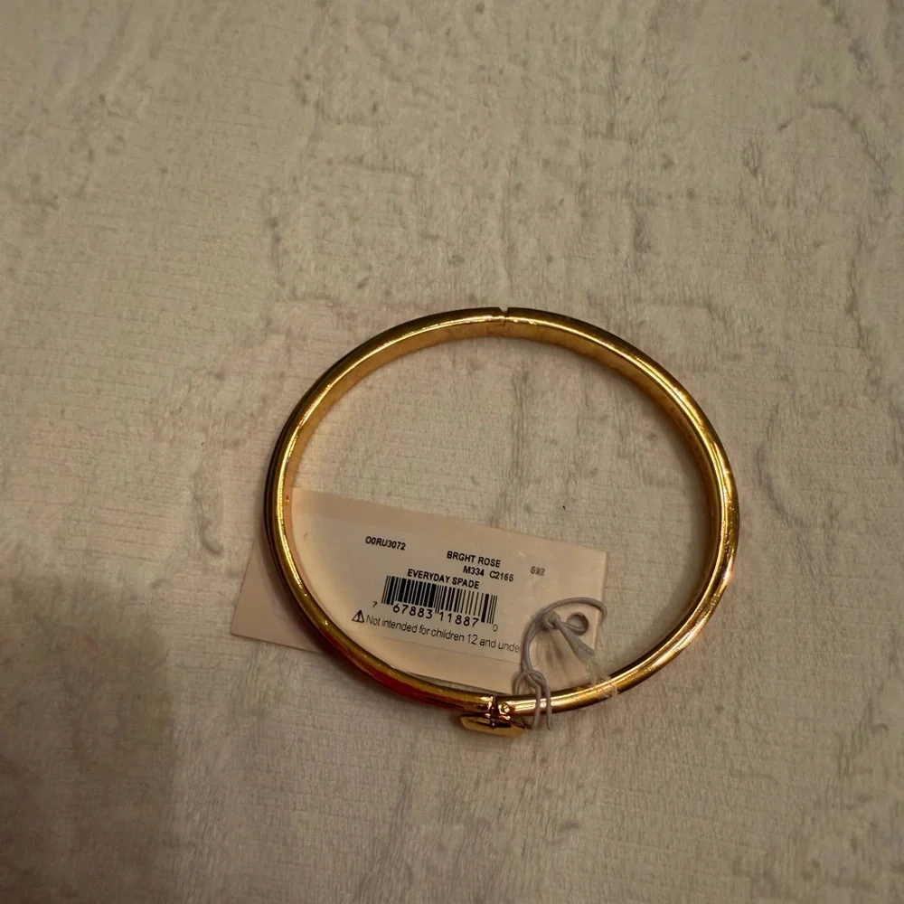 Kate Spade New York Everyday Spade thin enamel bangle bracelet - Picture 3 of 5